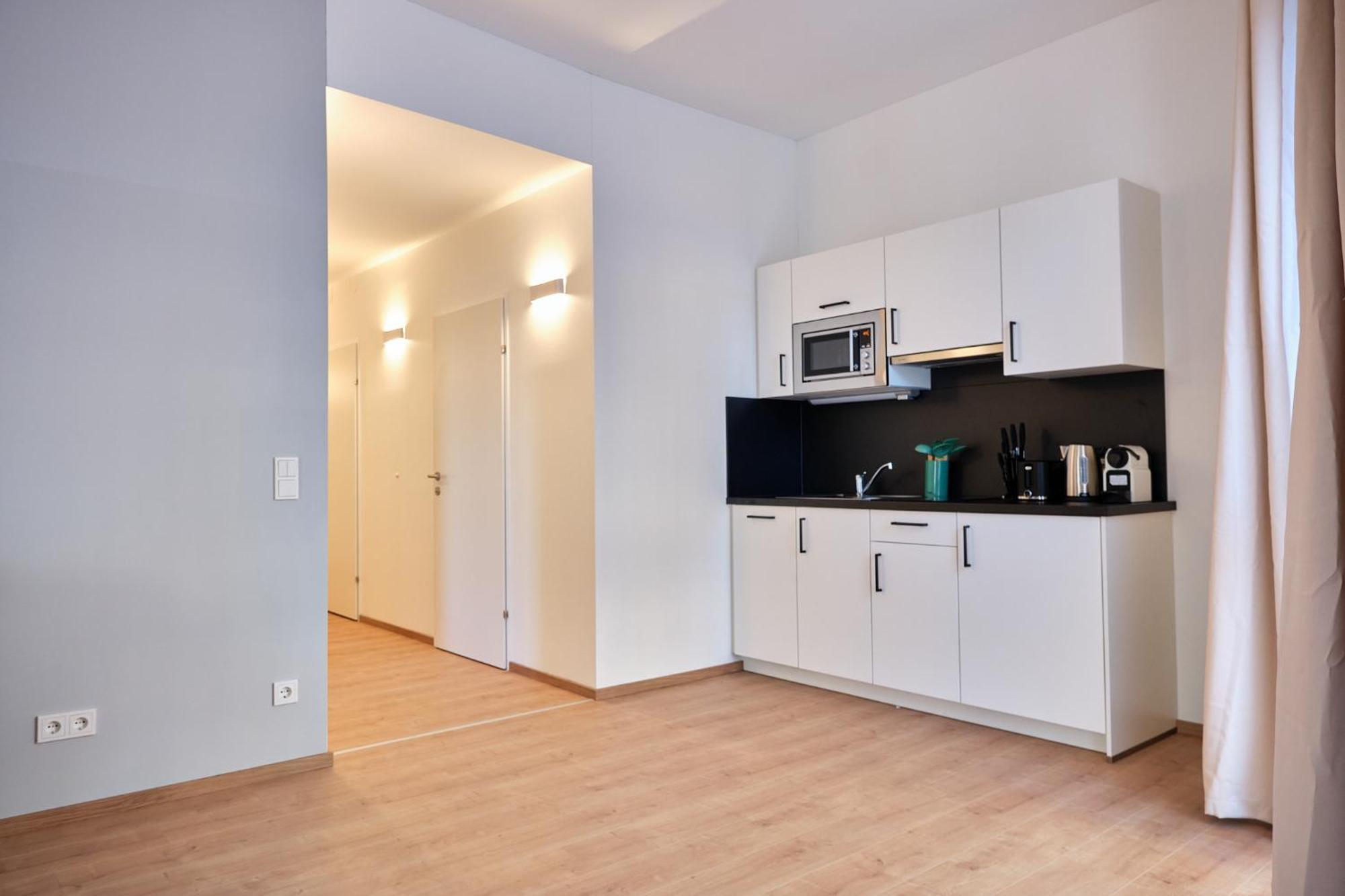 4 Min To Metro I 12 Min To Inner I Wifi Apartment Wien