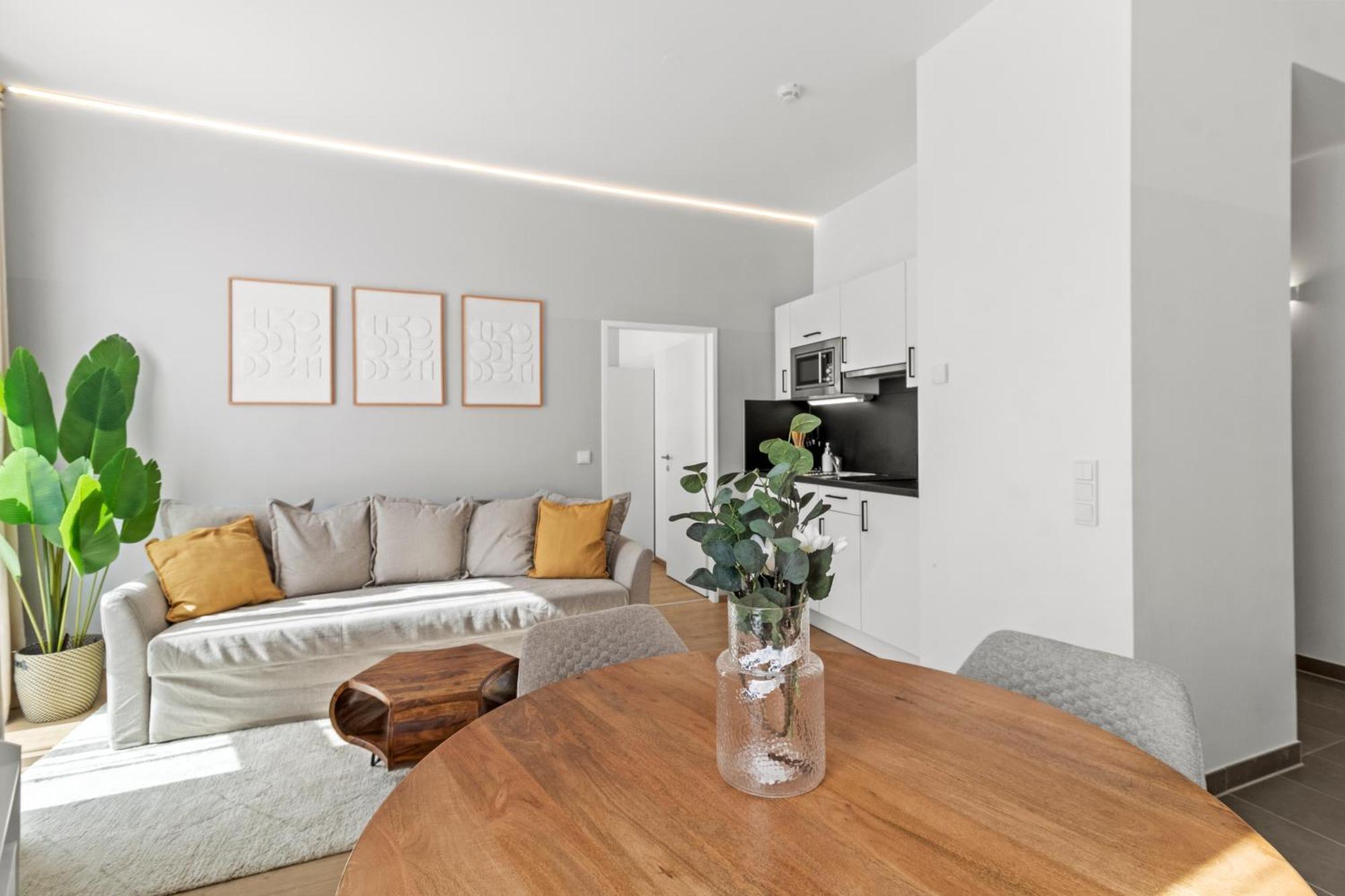 4 Min To Metro I 12 Min To Inner I Wifi Apartment Wien